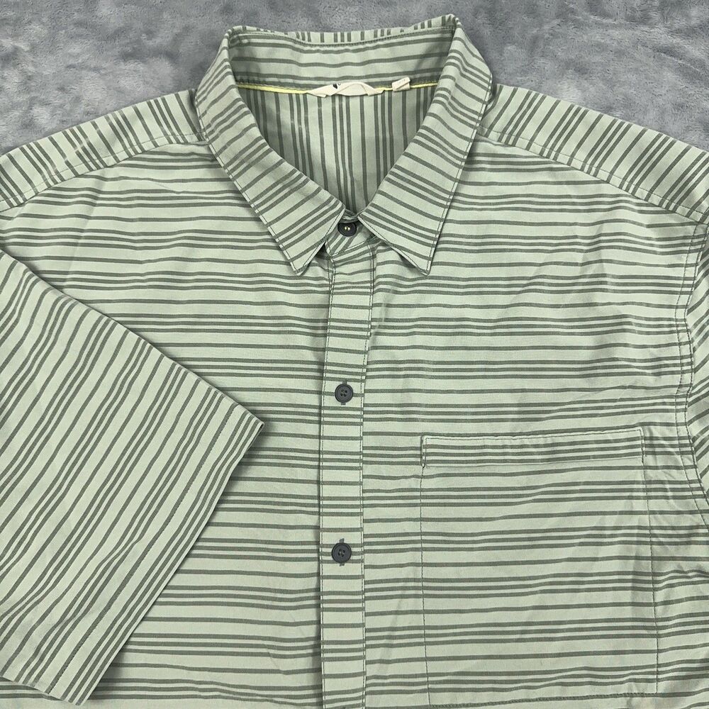 Cotopaxi Cambio Shirt Mens Size L Green Short Sleeve Button Up Striped Stretch